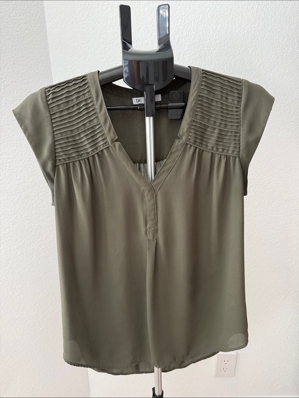 DR2 Olive Pintuck Yoke Cap Sleeve Blouse